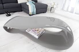 La table basse fait partie du mobilier indispensable pour une salle de séjour riche. Table Basse Design Strimo Chloe Design