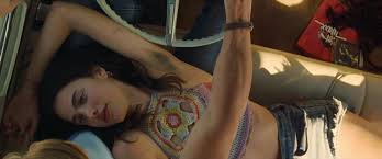 Sexy Dakota Fanning, Margaret Qualley naked- Once Upon A Time In Hollywood ( 2019) Video » Best Sexy Scene » HeroEro Tube