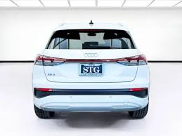 Image result for Glacier White 2023 Q4