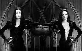 The addams family star christina ricci has big news!. Christina Ricci Dressed As The Addams Family S Morticia Addams Gives Internet Tingles Metro News