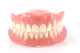3 reasons to avoid homemade dentures