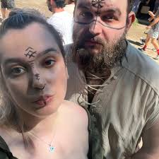 Alexandra Stapleton (@CupcakeCure) • Facebook, Connect with friends