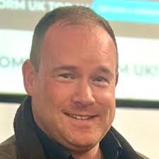 Carl Hardwick's Instagram, Twitter & Facebook