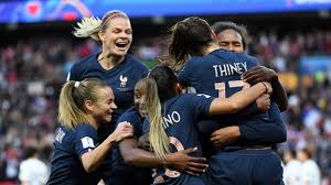 Les bleues terminent sur une bonne note. France Coree Du Sud 4 0 Les Bleues Se Promenent Pour Leur Premiere Lci