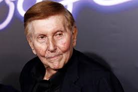You have to straddle me': Sumner Redstone's weird in-flight demands