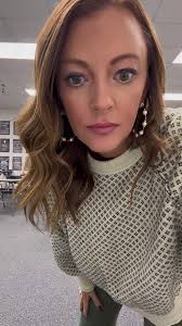 #ootd#thursdayvibes #prayersforflorida #teachersoftiktok #teacherfit  #momtok #teamwork #freepeople #sweaterweather #express#birkenstocks  #birkenstockclogs #ginger