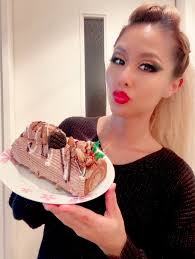 A proper diet before a strong performance. But when you have HARUNA a  nutritionist at hand, everything is under control.