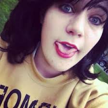 Ali Bruns (waffelsandbacon)