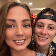 How to fix pixelated image in Procreate and remove background?