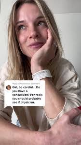 Ashleigh Harding's Instagram, Twitter & Facebook