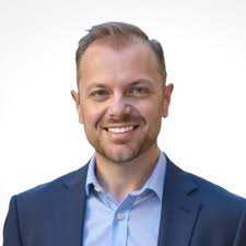 Hockey is a lot like business—it's all about the team. Coaching my son's…