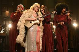 Inspired by her father's release from prison, annie clark's new album asks where to run when 'the outlaw's inside you'. St Vincent Performs Daddy S Home Songs On Snl Watch Billboard