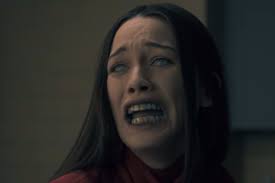 Universal studios hollywood and universal orlando said halloween horror nights returning in september will feature new mazes based on the netflix series the haunting of hill house. Stephen King Calls New Netflix Horror The Haunting Of Hill House Close To A Work Of Genius The Independent The Independent