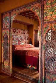 Chasing After The Sunset Summer Trends For Your Interior Design Chambre Marocaine Chambre A Coucher Design Boheme Chambre Design