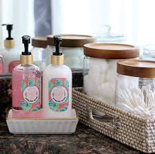 Image source / getty images. Tips For A Luxury Guest Bathroom