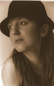 Laurence SOYER (LES ROSIERS SUR LOIRE, VIVY, SAUMUR)