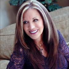 Katherine Wait's Instagram, Twitter & Facebook