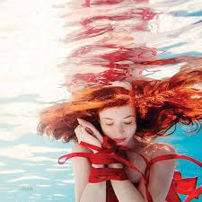 Story Ivee After The Crossing Has Been Released Fotografia Subaquatica Fotos Fine Art