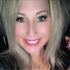 Good Samaritan Returns Wallet with Added Cash at Gas Station