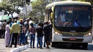 Pelo menos 15 garagens foram afetadas por ações sindicais em sp. Justica Do Df Determina Suspensao De Greve Dos Rodoviarios