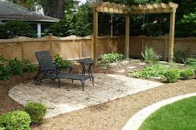 30 Incredible Backyard Design Ideas Slodive Large Backyard Landscaping Backyard Landscaping Designs Small Backyard Landscaping