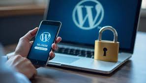 Ilustración de un candado roto sobre el logo de WordPress, simbolizando la vulnerabilidad del plugin FastForm