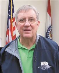 Gary Kamp's Instagram, Twitter & Facebook