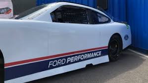 Nascar 2019 joey logano #22 las vegas race win shell pennzoil 1/24 car nib. Ford Reveals 2020 Mustang For Nascar S Xfinity Series Autoblog