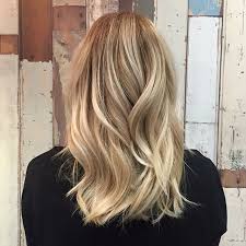 Alice Elizabeth Hair On Instagram A Gorgeous Blonde Root Stretch Hair By Lindsayjoneshair Alliss Blonde Roots Blonde Root Stretch Root Stretch Hair Blonde