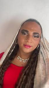 Ah tal da trend indiana 🇮🇳 #asokamakeup #trenddaindia #camilapudim #...