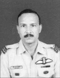 Service Record for Squadron Leader Tarique Jamil Ahmad Khan 18072 F(P)  [www.bharat-rakshak.com]