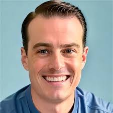 Dean Harper's Instagram, Twitter & Facebook