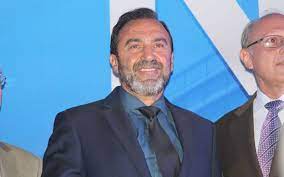 Nassib neme, presidente del club sport emelec, en entrevista con diario expreso respondió a las declaraciones de miguel ángel loor, presidente de ligapro, sobre la ubicación de una fecha para que. Nassib Neme Es Elegido Presidente Del Club Sport Emelec Sitio Web Oficial
