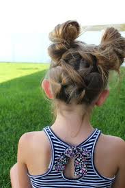 Styling your little girl's hair shouldn't be a struggle, even if you want to try something completely different every day of the week. 22 Easy Kids Hairstyles Best Hairstyles For Kids