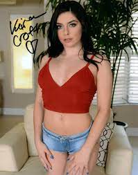 Keira Croft Sexy Hott In Jean Shorts Adult Model Signed 8x10 Photo COA  Proof 77 | eBay