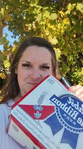 10 am beer. Recently divorced and battling a crippling depression. "I'd  rather have a bottle in front of me than a frontal lobotomy!"