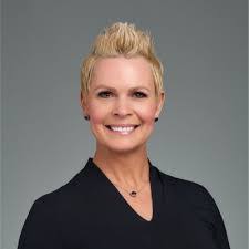 Heidi Clemons's Instagram, Twitter & Facebook