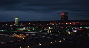 My husband and i throughly enjoyed driving on the race track to see the light displays. Speedway Christmas By The Numbers Millions Of Lights Thousands Of Cars Countless Memories Made Latest Headlines Independenttribune Com
