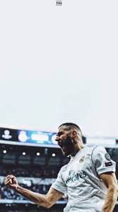 Select the picture icon to set wallpaper or lock screen. Jdesign On Twitter Real Madrid Karim Benzema Marcelo Lock Screen Wallpaper