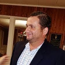 Dennis Midgett's Instagram, Twitter & Facebook