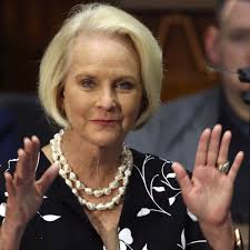 Biden faces pressure to end practice of rewarding donors with plum foreign  posts