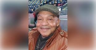 Lilly Lockhart's Instagram, Twitter & Facebook