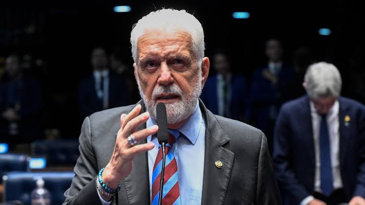 Jaques Wagner já rebateu acusações de Flávio sobre Master: 'gênese foi no  governo Bolsonaro' - Estadão