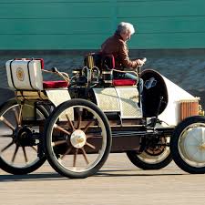 Systematisch untersucht werden die fälle nicht. Porsche Semper Vivus Das Erste Hybridauto Der Welt Der Spiegel