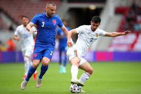 Luke shaw and reece james have been included in england's xi to face scotland, with chelsea's billy gilmour starting for steve clarke's side. Luke Shaw Inspired To Fight Way Back Into England Squad After Being Written Off Largs And Millport Weekly News