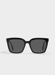 젠틀몬스터) is a korean sunglasses and optical glasses brand founded by hankook kim in seoul, south korea in 2011.12 as of april 2018. Gentle Monster Dreamer 17 01 Shop Gentlemonster Com