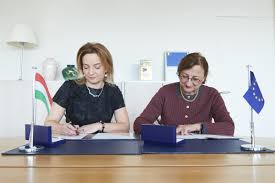 Kertész ágnes már csaknem másfél éve vár arra, hogy a köztársasági elnök eldöntse: Hungary Makes Voluntary Contribution Permanent Representation Of Hungary To The Council Of Europe