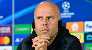 Arne Slot: "Isak'a verilmeyen penaltı... Maalesef Şampiyonlar Ligi'nde  oynamıyoruz çünkü bu Şampiyonlar Ligi'nde penaltıydı."