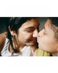 Okay, last but certainly not least, I'm so honored to share the work of  Shreya Kumar (@shreyku), pronouns she/they. I intentionally waited