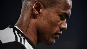 Juventus' Douglas Costa says injuries have made him consider retirement